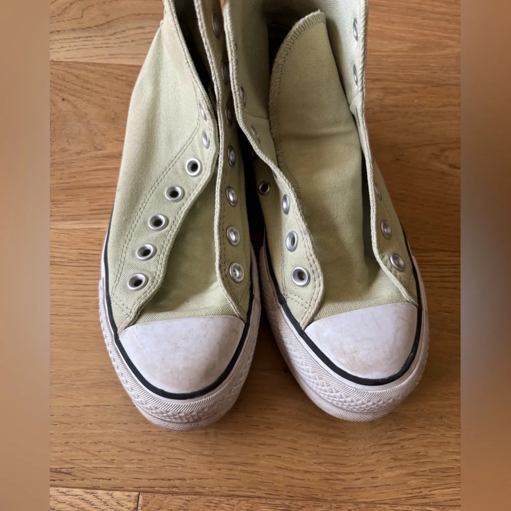 Converse taylor all star lift seasonal color sneakers-olive aura womens 6.5